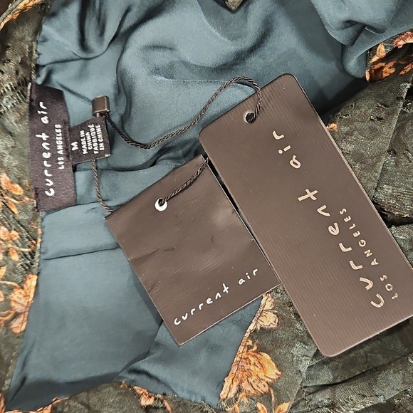 💕CURRENT AIR💕 Long Sleeve Blouse ~ Green With Floral Print Medium M NWT - Picture 6 of 8